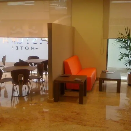 Hotel Astura 2*